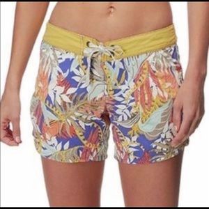 Patagonia Wavefarer Board Shorts Jurassic Fern 10